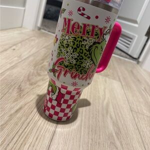 Merry Grinch Tumbler with Pink Handle
